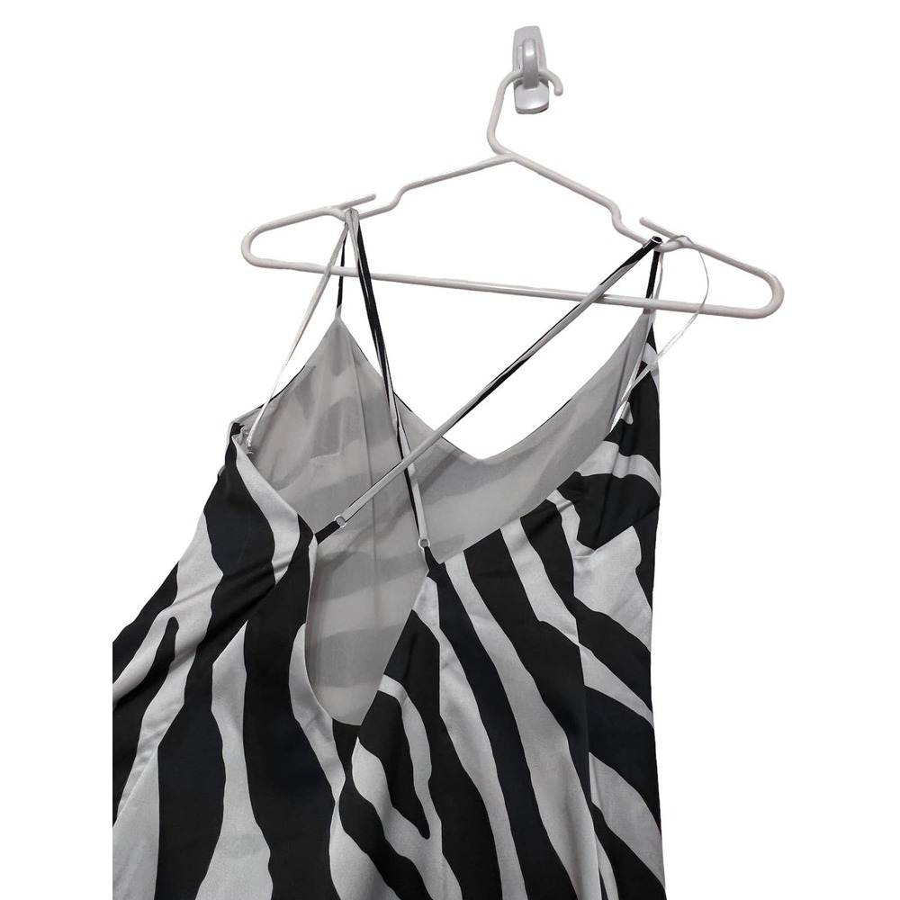 The East Order Nico Midi Dress Zebra Medium - Picture 7 of 9